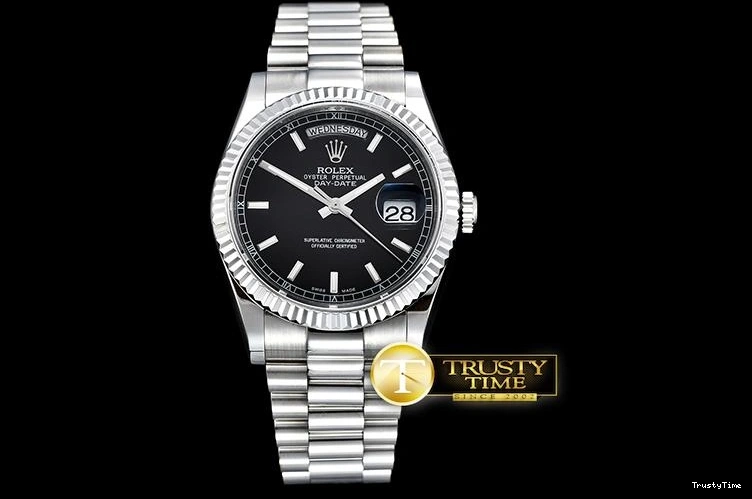 0415 RDD0215D – DayDate 36mm Chic 687